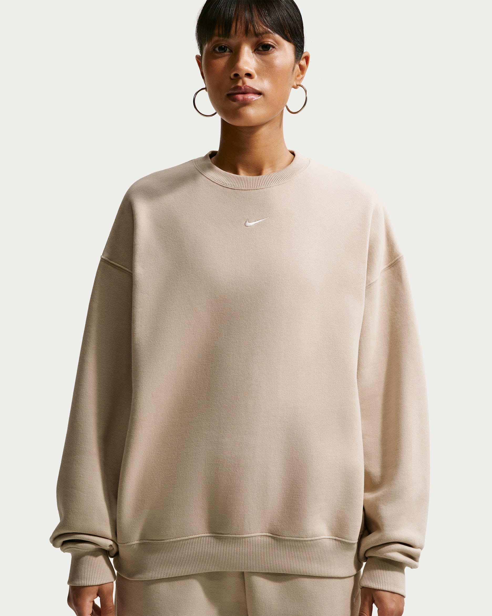 Nike Studio Fleece Medium Weight Women's Oversized Crew. Nike.com